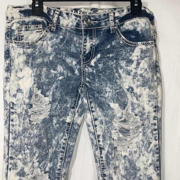 Rue 21 capris/cropped jeans - Picture 2 of 9